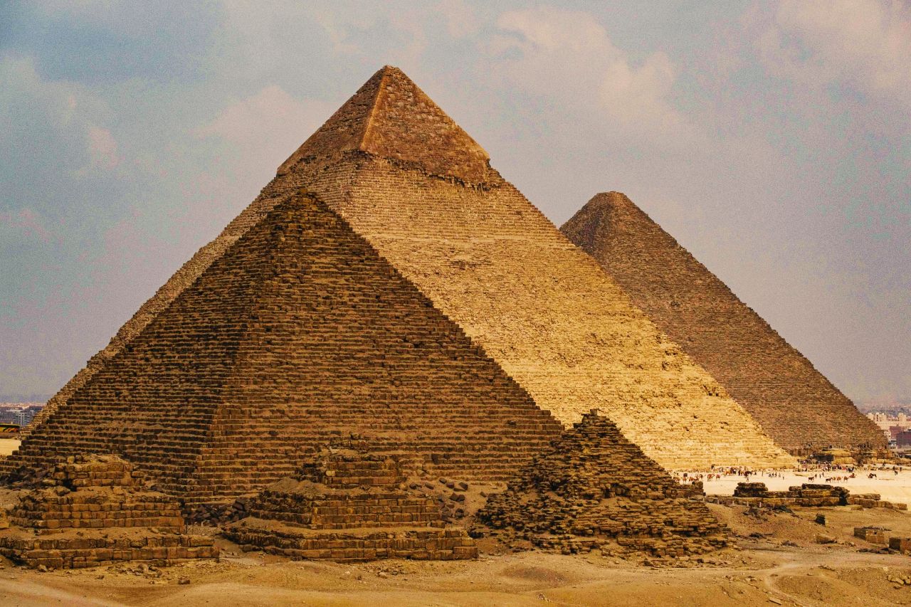 أهرامات الجيزة