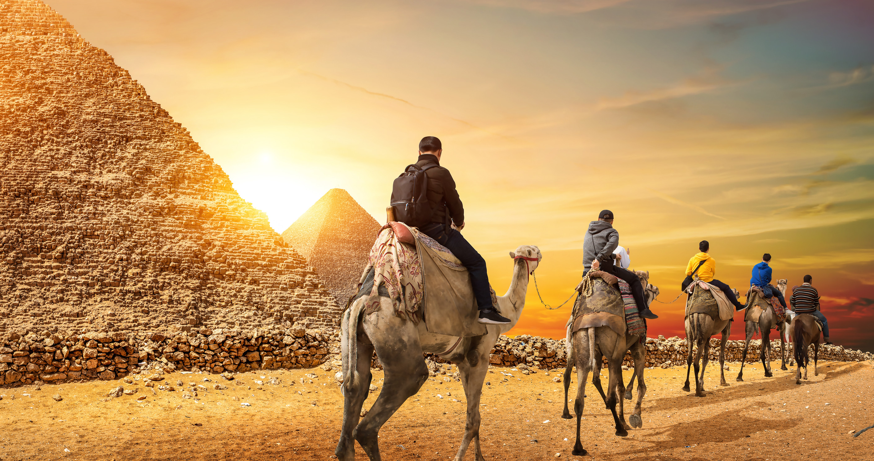 Camel Caravan around Giza Pyramids
